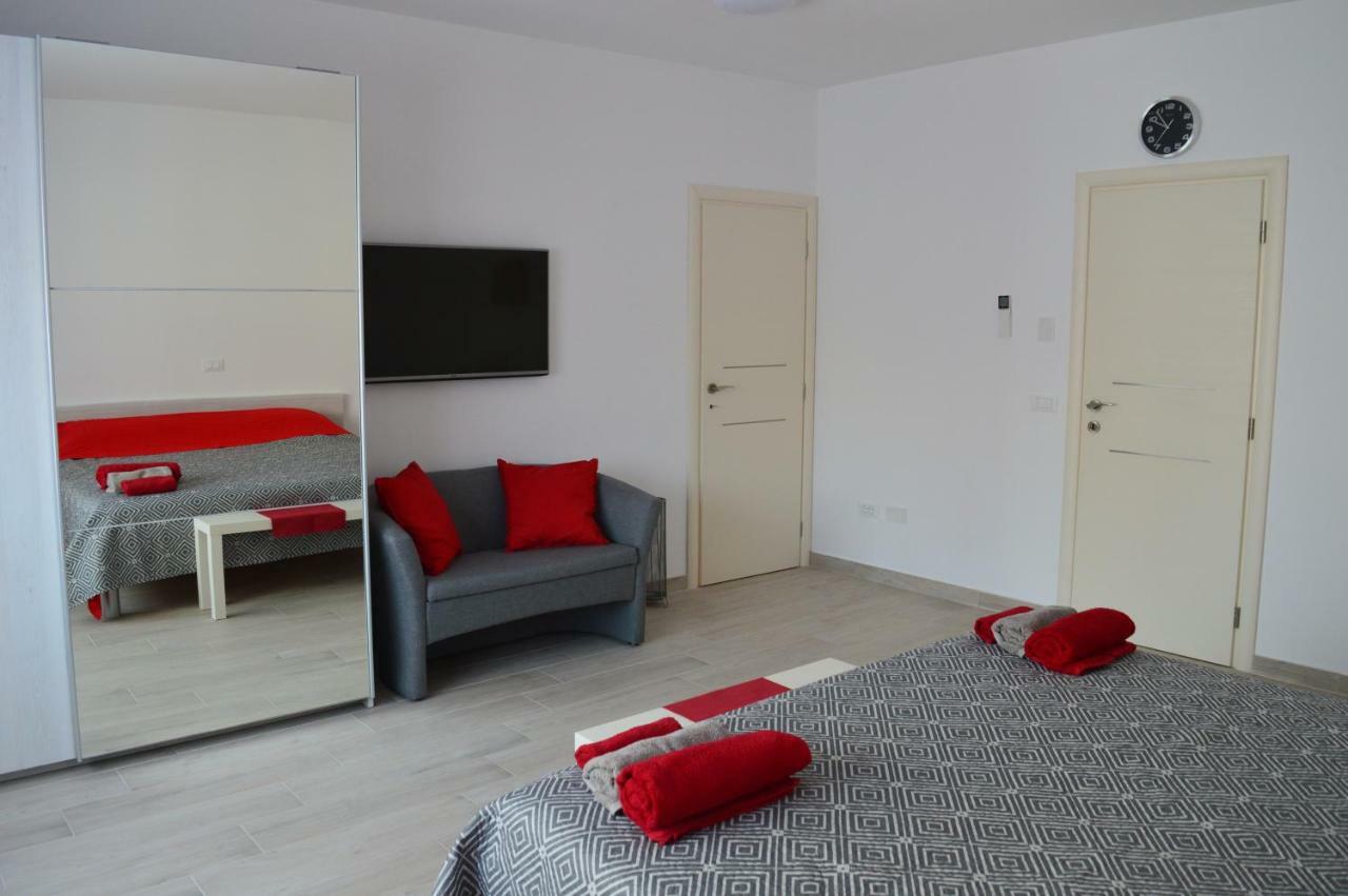 Margherita'S Room Ровин Екстериор снимка