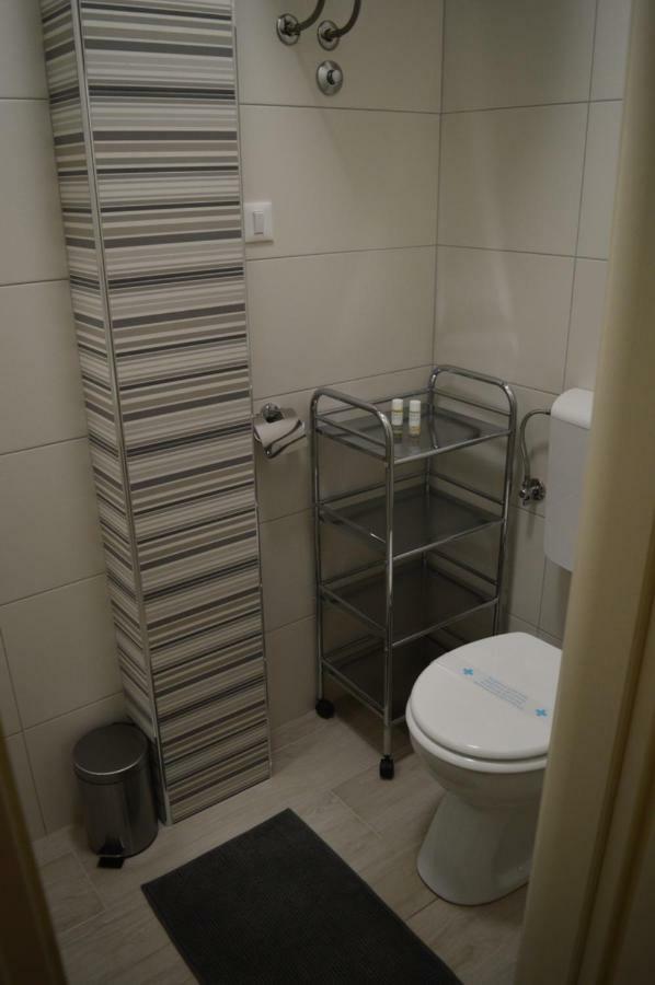 Margherita'S Room Ровин Екстериор снимка